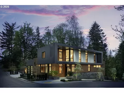 4311 SW 36th Pl, Portland, OR 97221