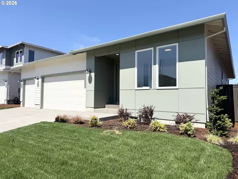 733 Magnolia Ave, Woodburn, OR 97071