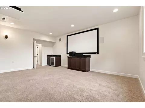 Other - 6107 Forest Ridge Dr, Springfield, OR 97478 photo 3 of 8