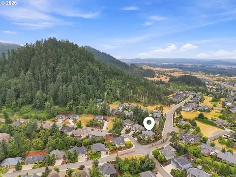 View/Area - 6107 Forest Ridge Dr, Springfield, OR 97478 photo 1 of 5