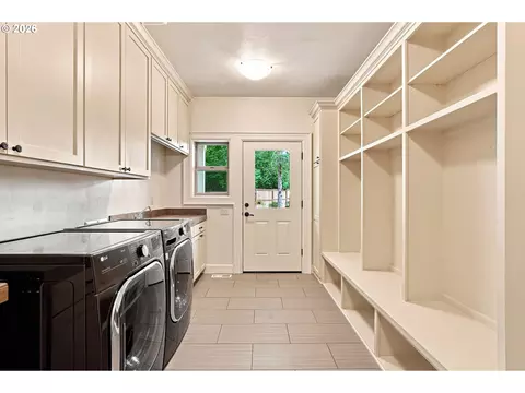 Other - 6107 Forest Ridge Dr, Springfield, OR 97478 photo 4 of 8