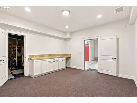 Other - 6107 Forest Ridge Dr, Springfield, OR 97478 photo 6 of 8