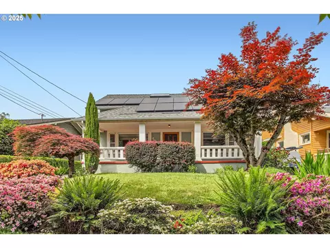 4011 SE Ankeny St, Portland, OR 97214