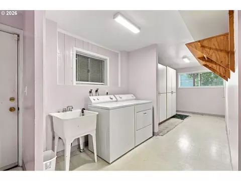Other - 2310 NW 8th Ct, Gresham, OR 97030 photo 6 of 8