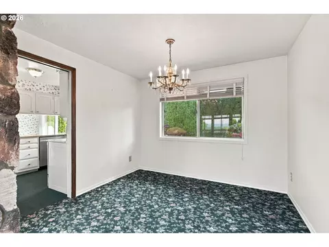 Dining - 2310 NW 8th Ct, Gresham, OR 97030 photo 1 of 1