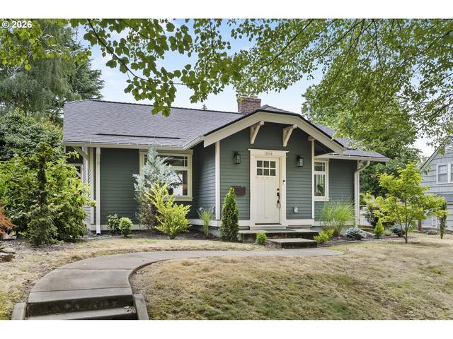 3804 SE Carlton St, Portland, OR 97202