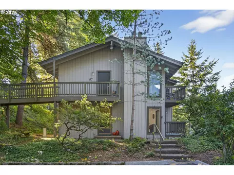 7738 SW Barnes Rd #C, Portland, OR 97225