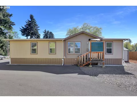 108 River Loop 1, Eugene, OR 97404