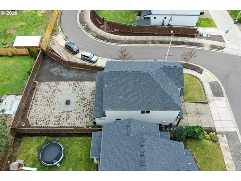 View/Area - 102 N 35th Pl, Cornelius, OR 97113 photo 3 of 7