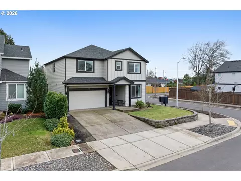 Exterior - 102 N 35th Pl, Cornelius, OR 97113 photo 2 of 5