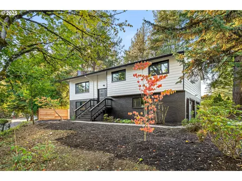 17855 Deerbrush Ave, Lake Oswego, OR 97035