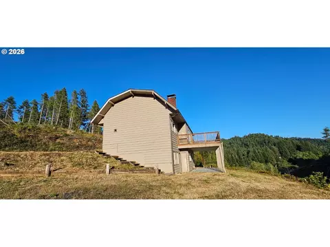 604 Thorton Oar Ln, Reedsport, OR 97467