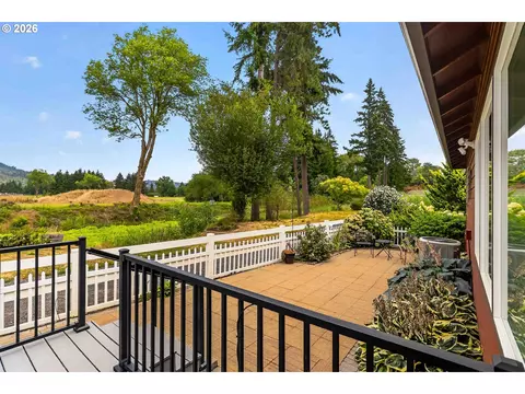 Exterior - 49 Willow Pointe Loop, Longview, WA 98632 photo 8 of 15