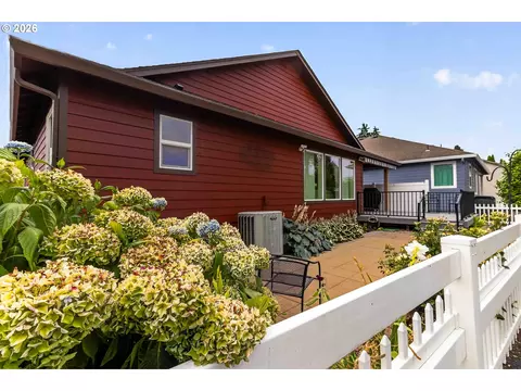 Exterior - 49 Willow Pointe Loop, Longview, WA 98632 photo 13 of 15