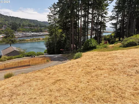 riverview, Brookings, OR 97415