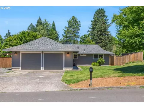 19235 SW Oak St, Aloha, OR 97078