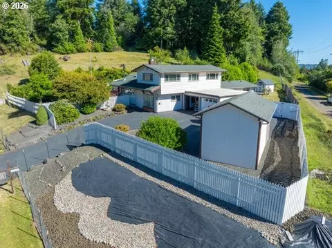 63697 Isthmus Heights Rd, Coos Bay, OR 97420