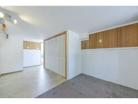1629 E 24th Ave, Eugene, OR 97403 photo 39