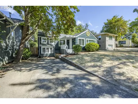 1629 E 24th Ave, Eugene, OR 97403 photo 3