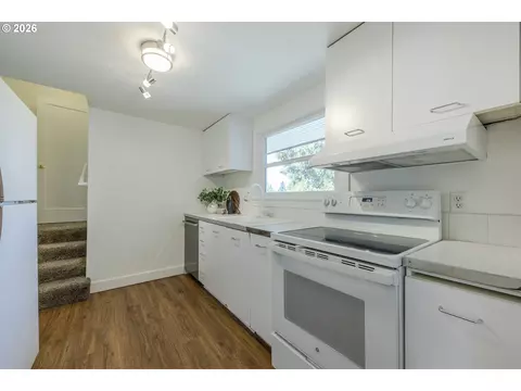 1629 E 24th Ave, Eugene, OR 97403 photo 17