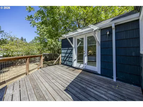 1629 E 24th Ave, Eugene, OR 97403 photo 33