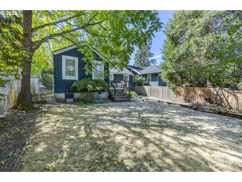 1629 E 24th Ave, Eugene, OR 97403 photo 41
