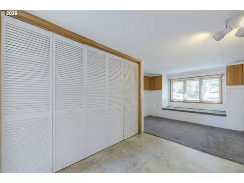 1629 E 24th Ave, Eugene, OR 97403 photo 37