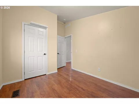 5340 Golden Eagle Dr, Eugene, OR 97402 photo 22