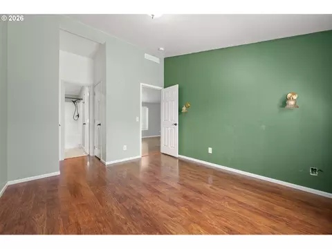 5340 Golden Eagle Dr, Eugene, OR 97402 photo 18