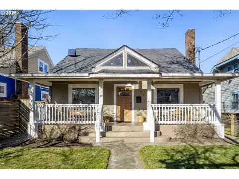 115 N Ainsworth St, Portland, OR 97217