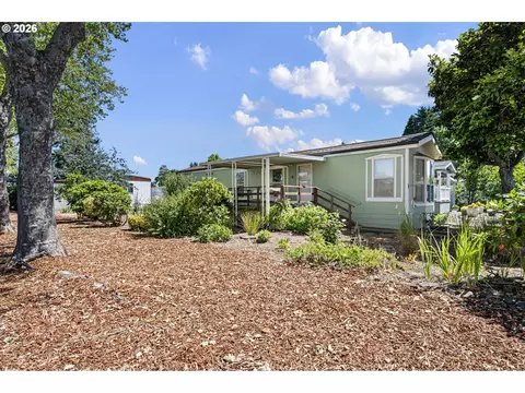 4800 Barger Dr, Eugene, OR 97402 photo 19