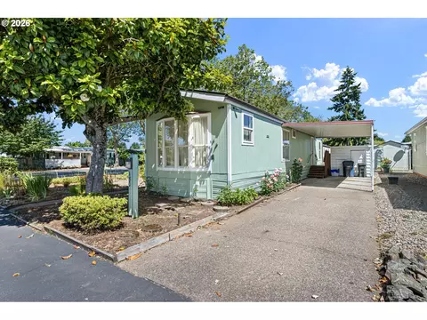 4800 Barger Dr, Eugene, OR 97402 photo 3