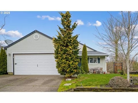 2351 SW Hannah Cir, Mcminnville, OR 97128