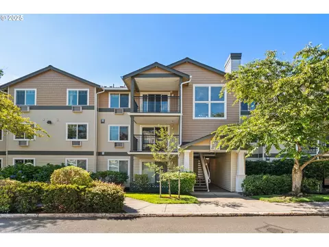 770 NW 185th Ave #203, Beaverton, OR 97006