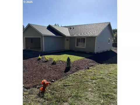 2191 Ames Creek Rd, Sweet Home, OR 97386