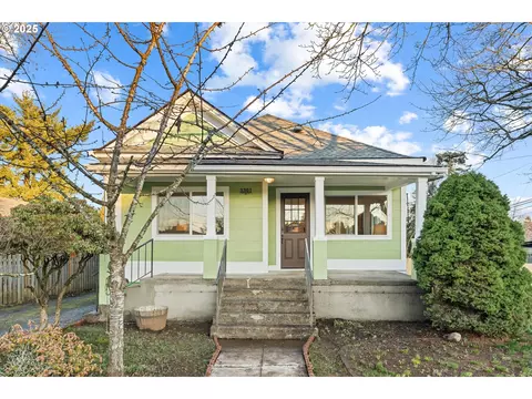 3301 N St, Vancouver, WA 98663