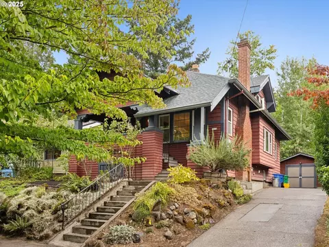 1828 SE 43rd Ave, Portland, OR 97215