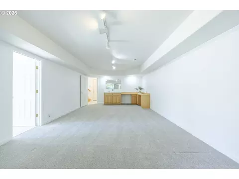 Other - 111 W 52nd Ave, Eugene, OR 97405 photo 6 of 7