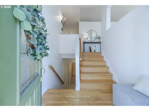 Entry Way - 111 W 52nd Ave, Eugene, OR 97405 photo 1 of 2