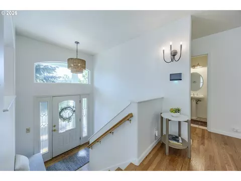 Entry Way - 111 W 52nd Ave, Eugene, OR 97405 photo 2 of 2
