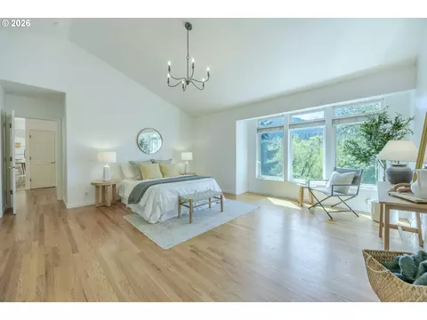 Bedroom - 111 W 52nd Ave, Eugene, OR 97405 photo 1 of 6