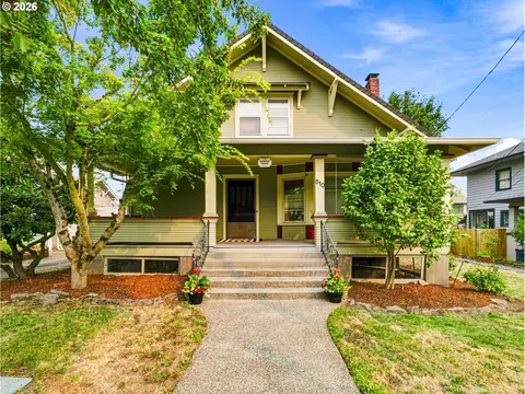 810 Center St, Oregon City, OR 97045