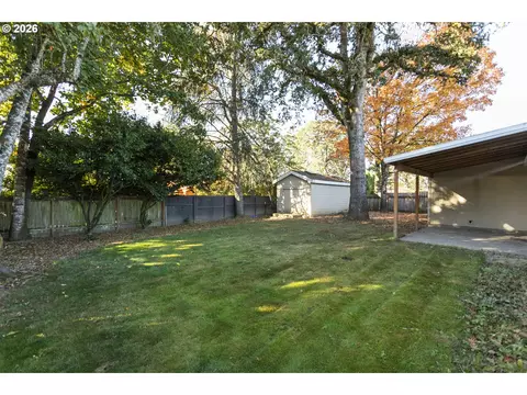 Exterior - 3612 E Heater St, Newberg, OR 97132 photo 5 of 11