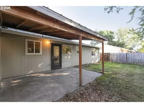 Exterior - 3612 E Heater St, Newberg, OR 97132 photo 2 of 11