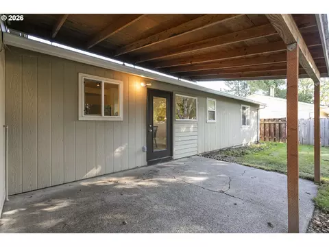 Exterior - 3612 E Heater St, Newberg, OR 97132 photo 3 of 11