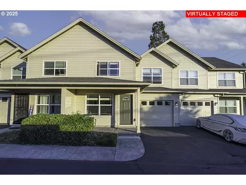 228 Talent Ave #15, Talent, OR 97540
