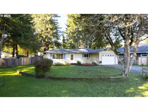 83358 Spruce Ln, Florence, OR 97439