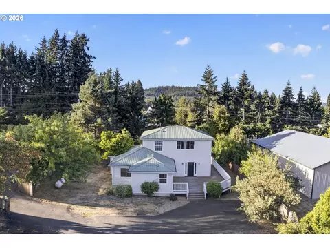 17762 S Redland Rd, Oregon City, OR 97045