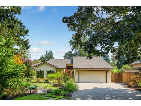 13890 SW 118th Ct, Portland, OR 97223