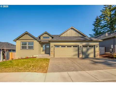 1801 NE Gilbert Ln, Estacada, OR 97023